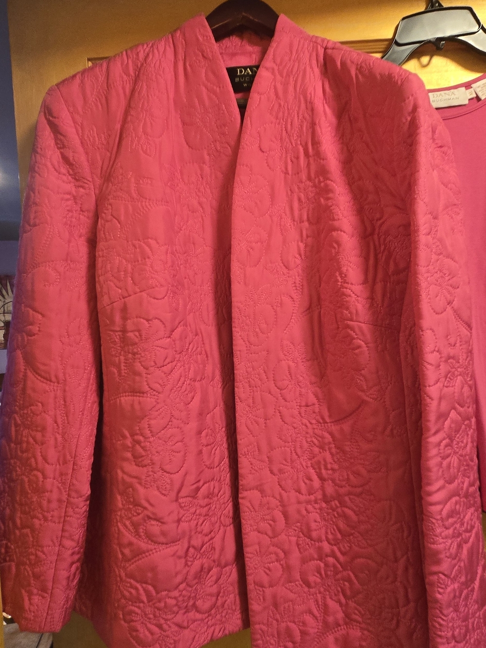 Dana Buchman  Hot Pink Silk Quilted Floral Jacket - 20.  Vintage